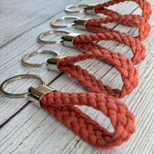 Load image into Gallery viewer, Urban Keychain