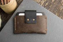 Load image into Gallery viewer, Leather Card Case