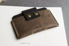 Load image into Gallery viewer, Leather Card Case